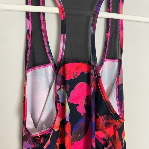 Athleta Mystique Chi Mesh Tank Top Brilliant Magenta Womens Medium Active - Picture 4 of 6